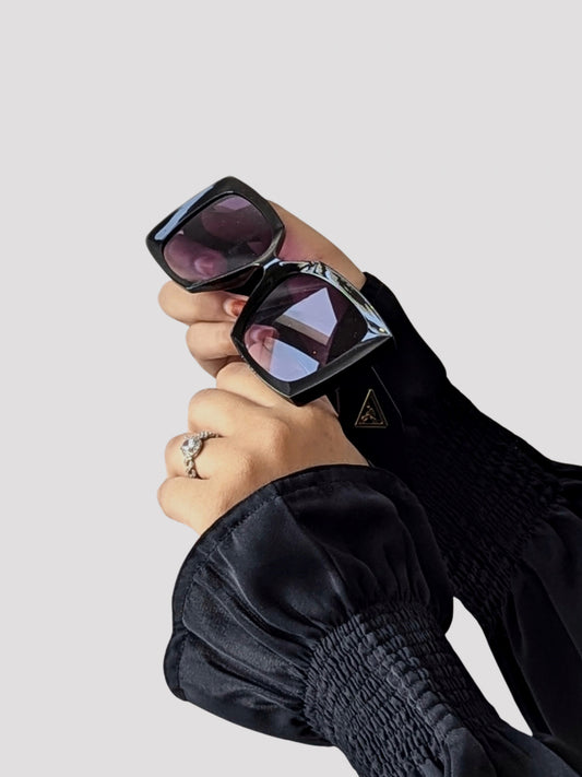 BLACK SQUARE SUNGLASSES